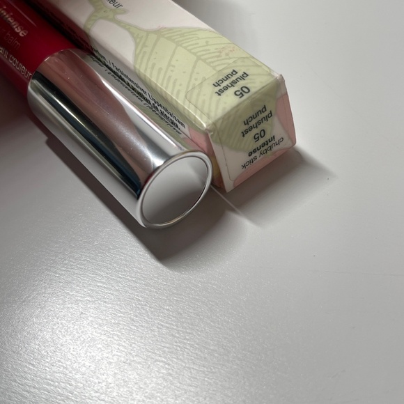 NIB RARE Clinique Chubby Stick Intense Lip Color Balm 05 Plushest Punch 0.10 oz - Picture 4 of 4